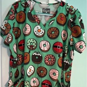 Size xl Christmas scrub top